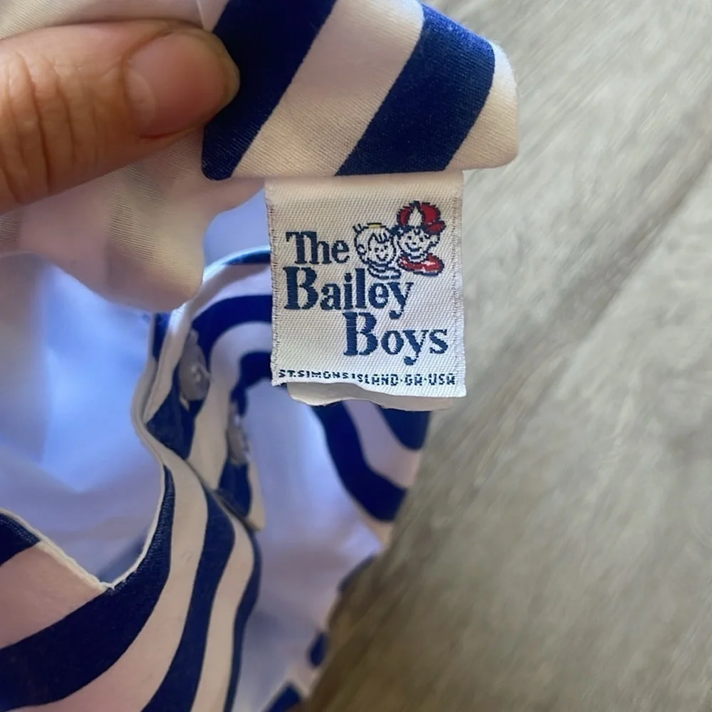 Bailey Boys Sailboat Romper size 9 months blue stripe baby